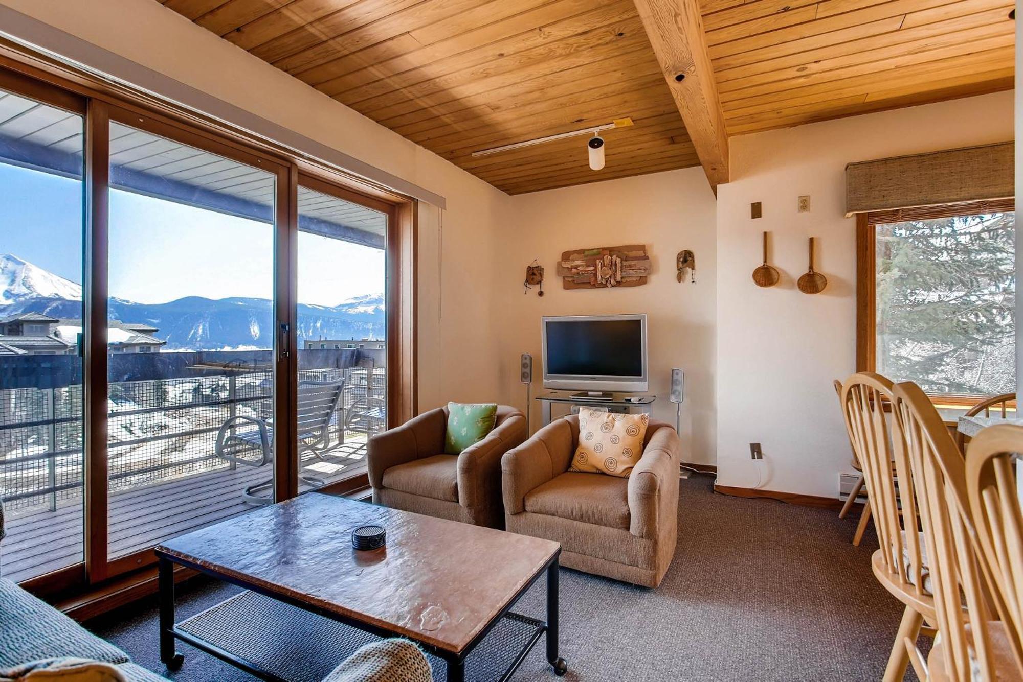 เครสต์ บิวต์ เมาน์เท็น รีสอร์ต พร็อพเพอร์ตี้ Hotel Mount Crested Butte ภายนอก รูปภาพ