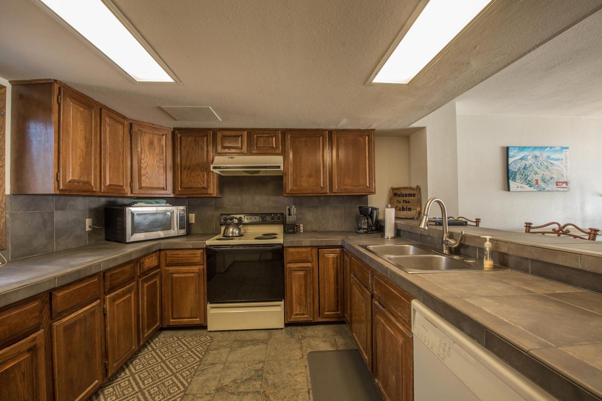 เครสต์ บิวต์ เมาน์เท็น รีสอร์ต พร็อพเพอร์ตี้ Hotel Mount Crested Butte ภายนอก รูปภาพ