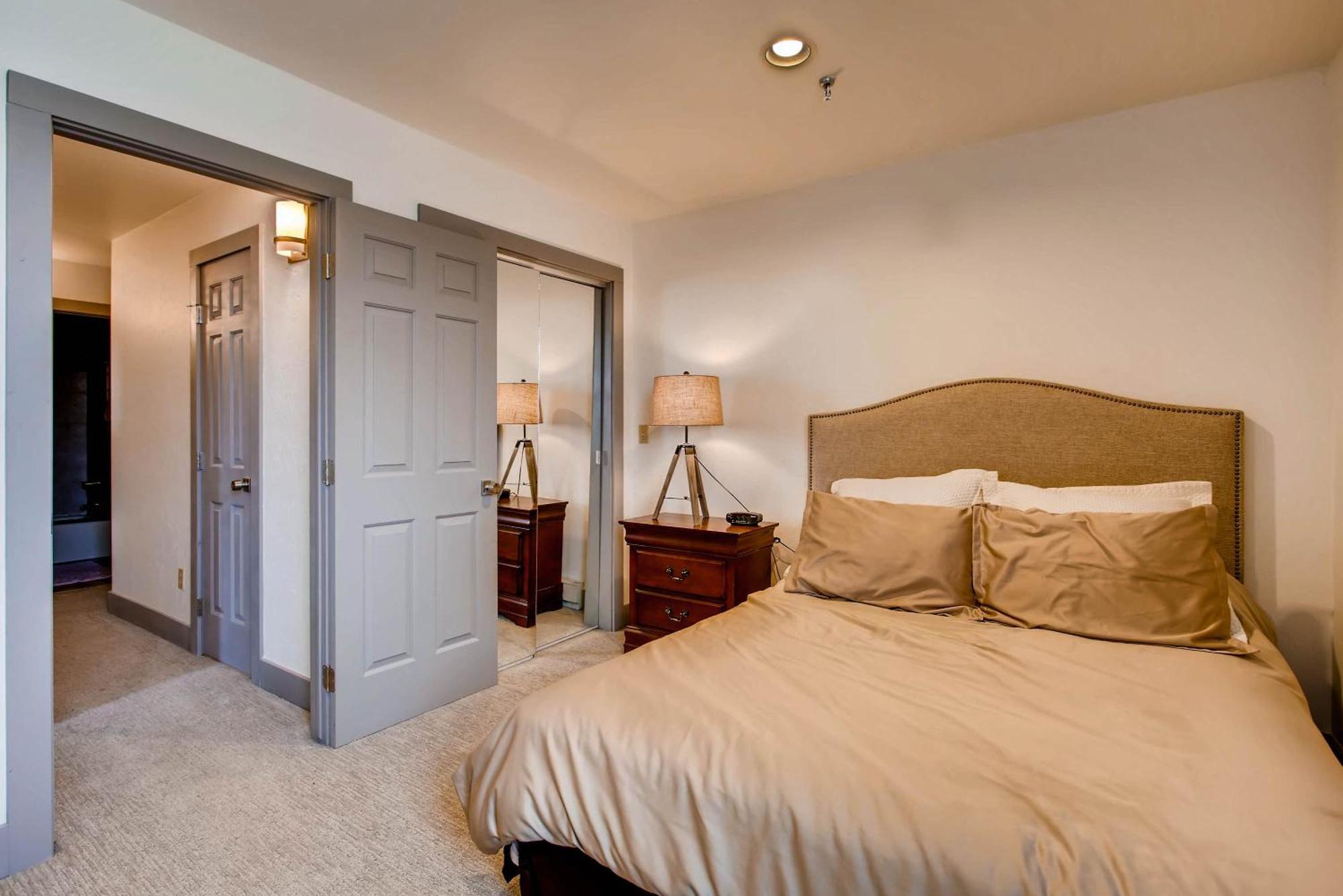 เครสต์ บิวต์ เมาน์เท็น รีสอร์ต พร็อพเพอร์ตี้ Hotel Mount Crested Butte ภายนอก รูปภาพ