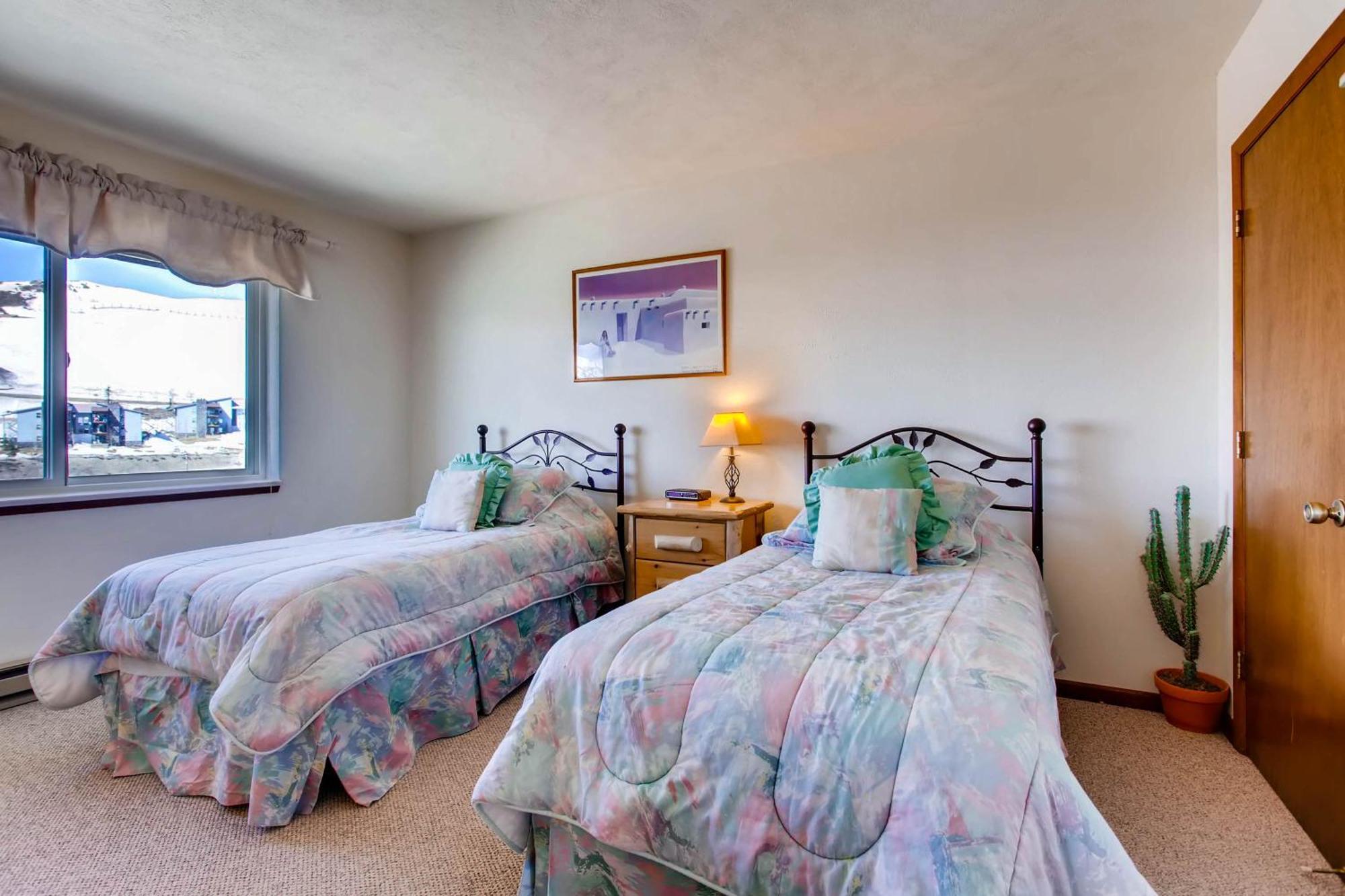 เครสต์ บิวต์ เมาน์เท็น รีสอร์ต พร็อพเพอร์ตี้ Hotel Mount Crested Butte ภายนอก รูปภาพ