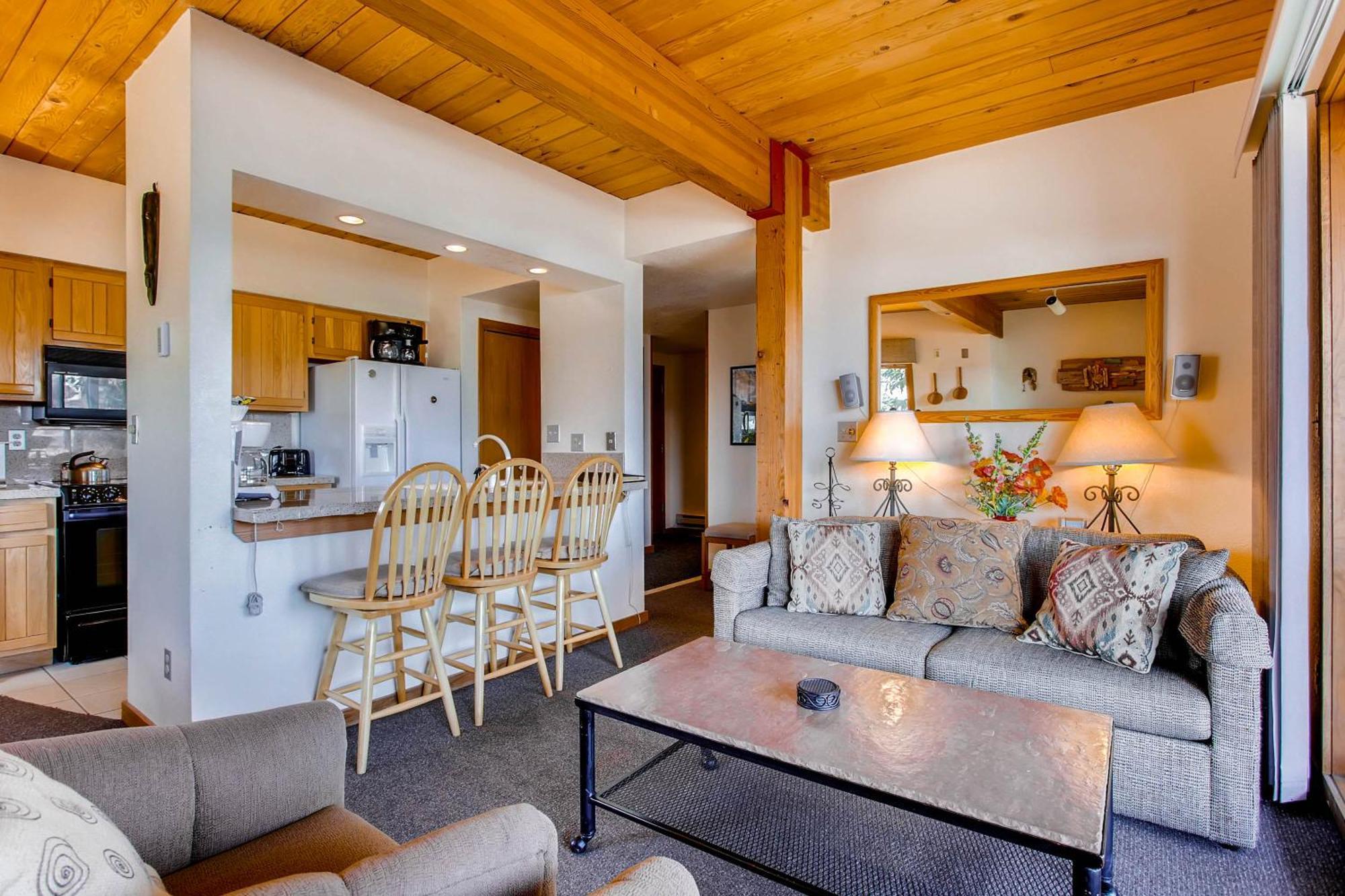 เครสต์ บิวต์ เมาน์เท็น รีสอร์ต พร็อพเพอร์ตี้ Hotel Mount Crested Butte ภายนอก รูปภาพ