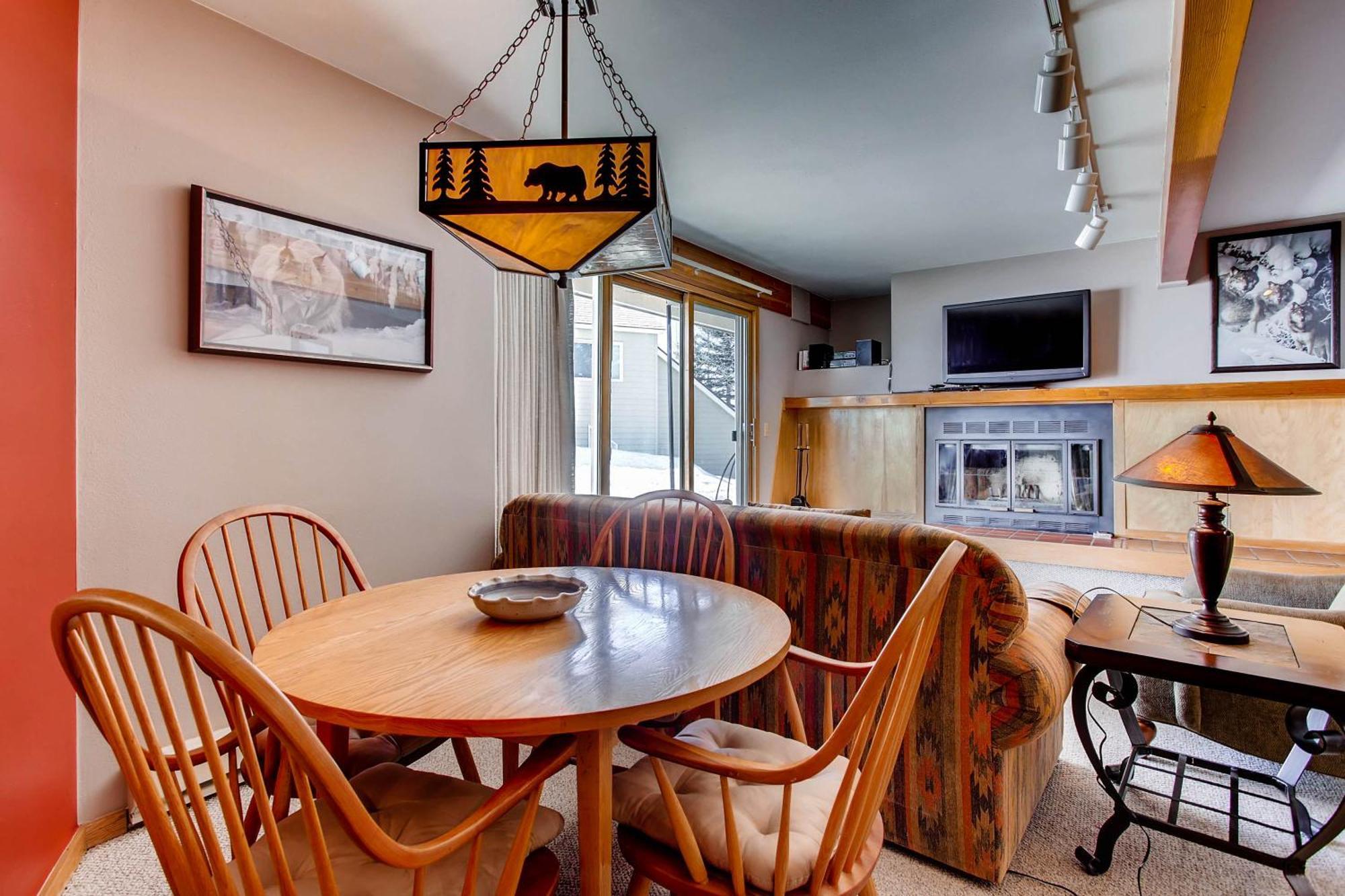 เครสต์ บิวต์ เมาน์เท็น รีสอร์ต พร็อพเพอร์ตี้ Hotel Mount Crested Butte ภายนอก รูปภาพ