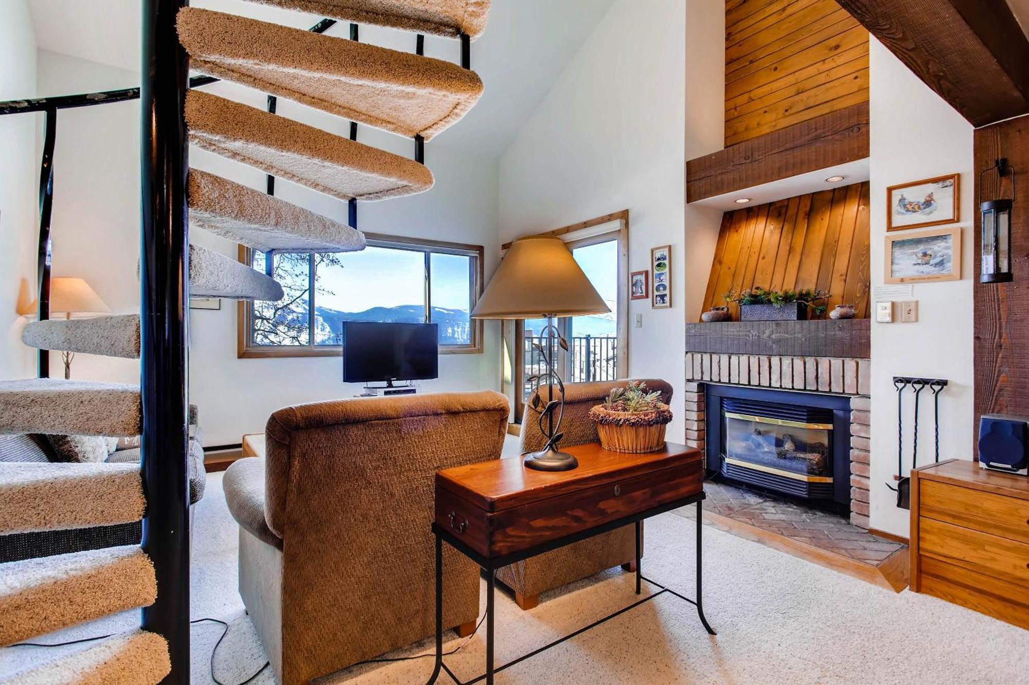 เครสต์ บิวต์ เมาน์เท็น รีสอร์ต พร็อพเพอร์ตี้ Hotel Mount Crested Butte ภายนอก รูปภาพ
