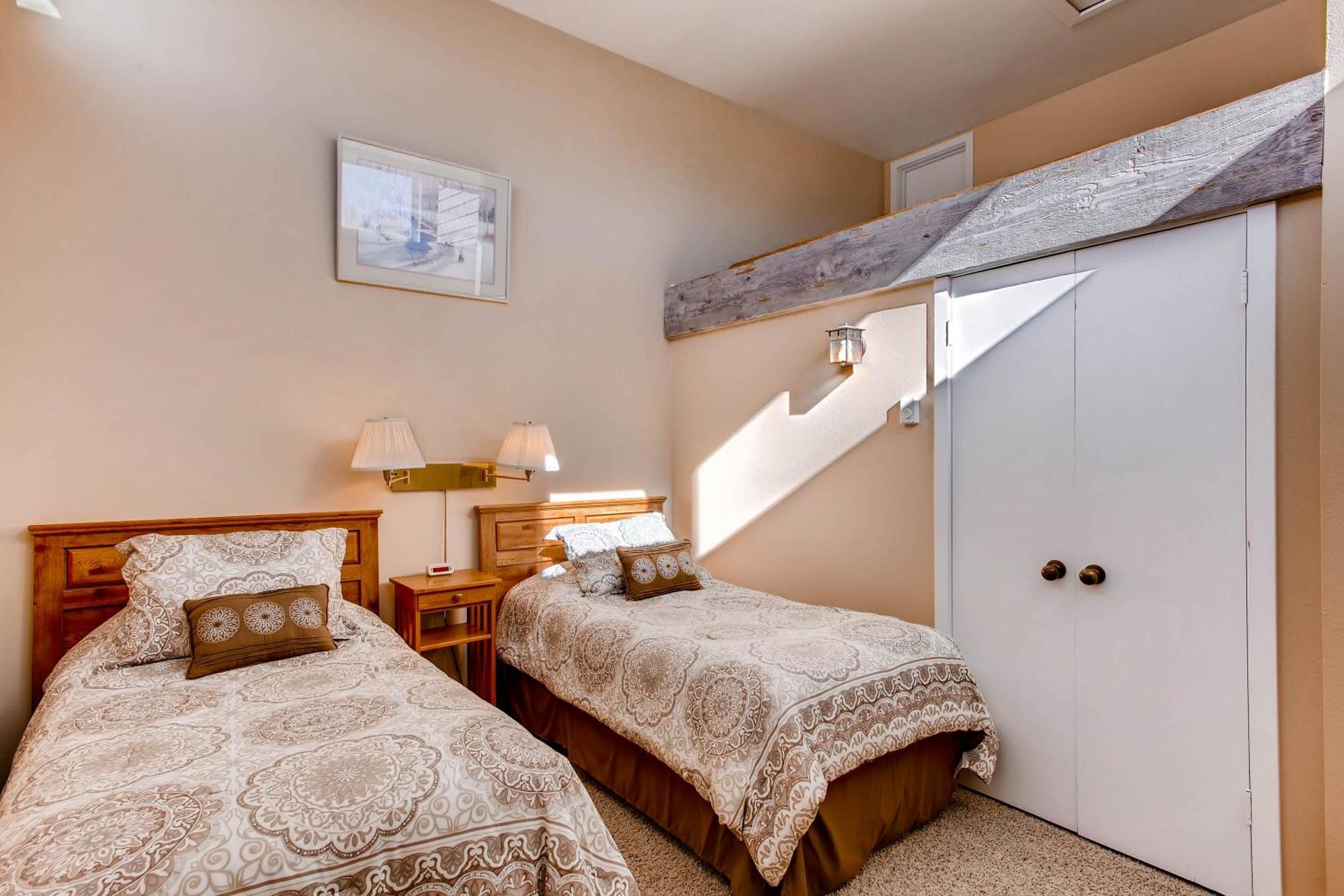 เครสต์ บิวต์ เมาน์เท็น รีสอร์ต พร็อพเพอร์ตี้ Hotel Mount Crested Butte ภายนอก รูปภาพ