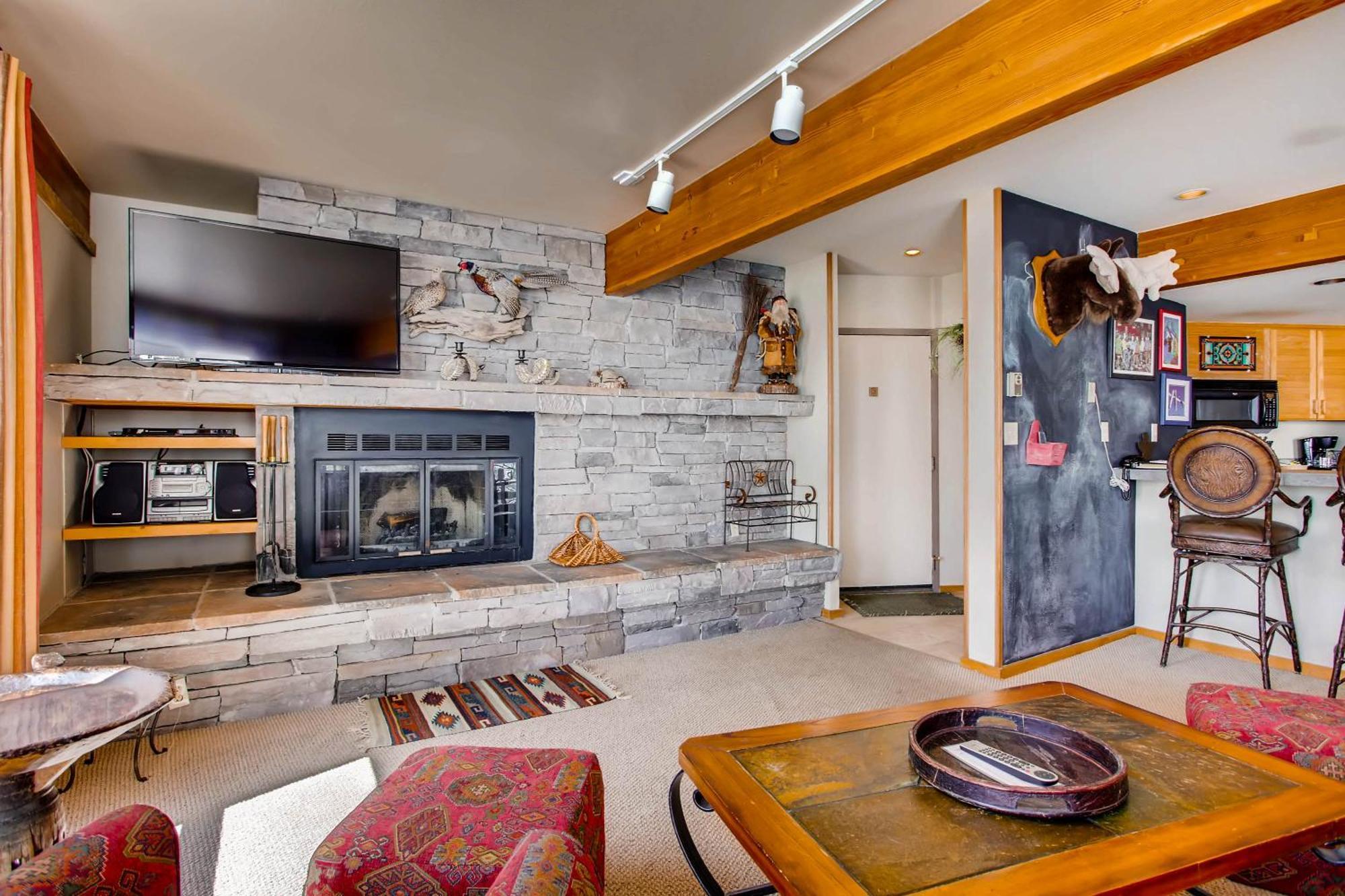 เครสต์ บิวต์ เมาน์เท็น รีสอร์ต พร็อพเพอร์ตี้ Hotel Mount Crested Butte ภายนอก รูปภาพ