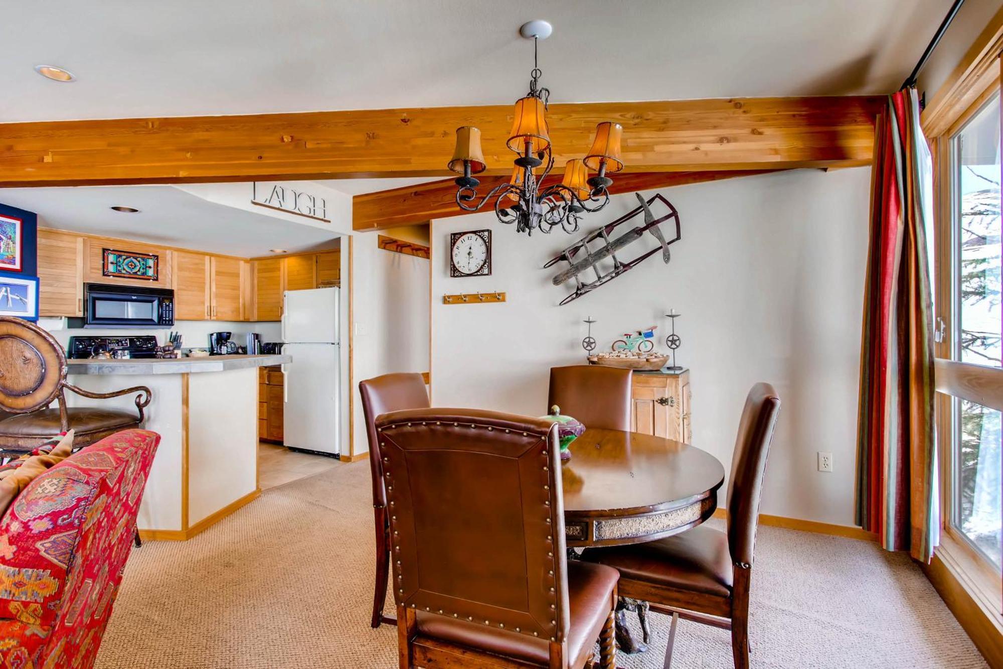 เครสต์ บิวต์ เมาน์เท็น รีสอร์ต พร็อพเพอร์ตี้ Hotel Mount Crested Butte ภายนอก รูปภาพ