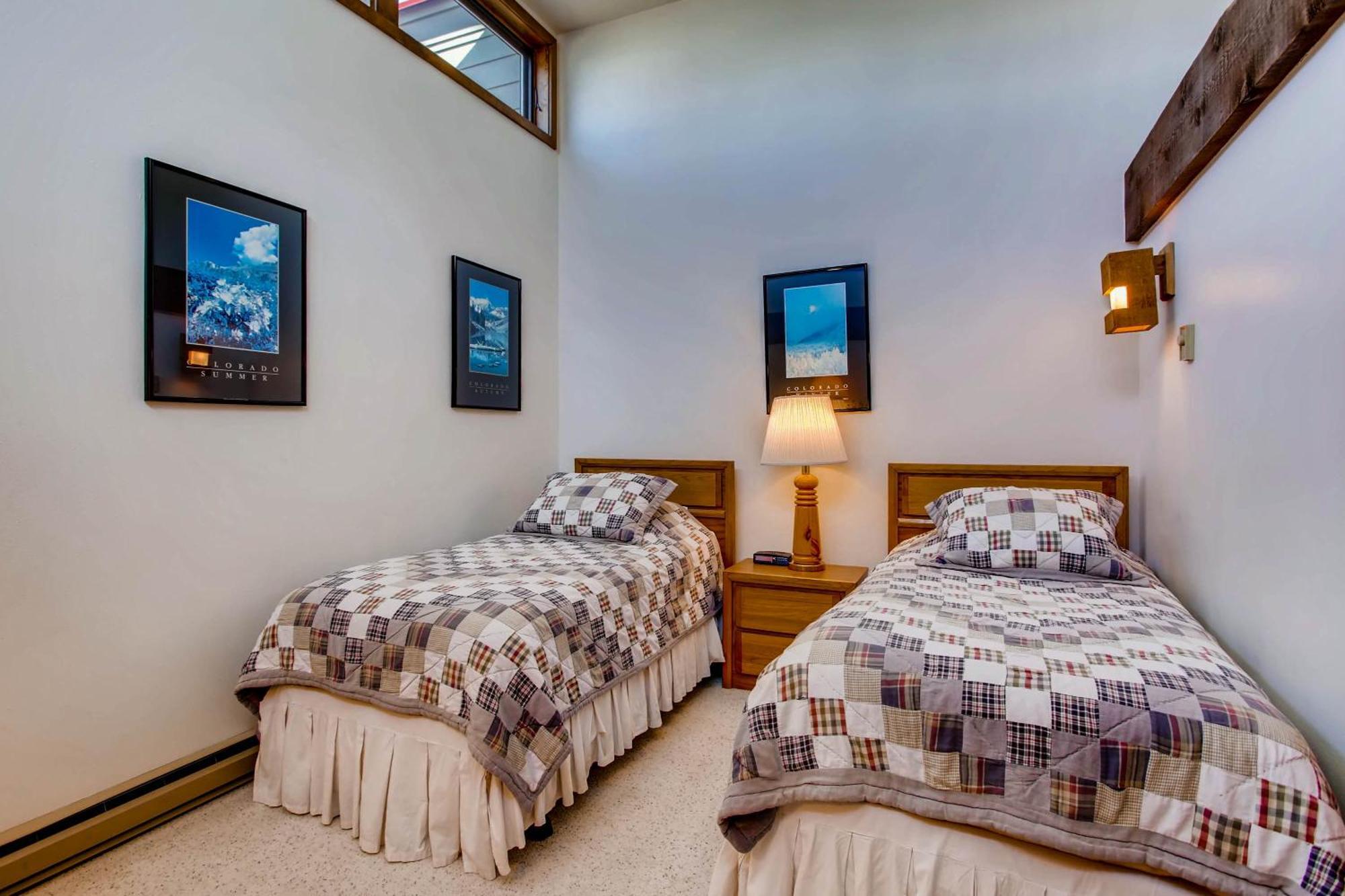 เครสต์ บิวต์ เมาน์เท็น รีสอร์ต พร็อพเพอร์ตี้ Hotel Mount Crested Butte ภายนอก รูปภาพ