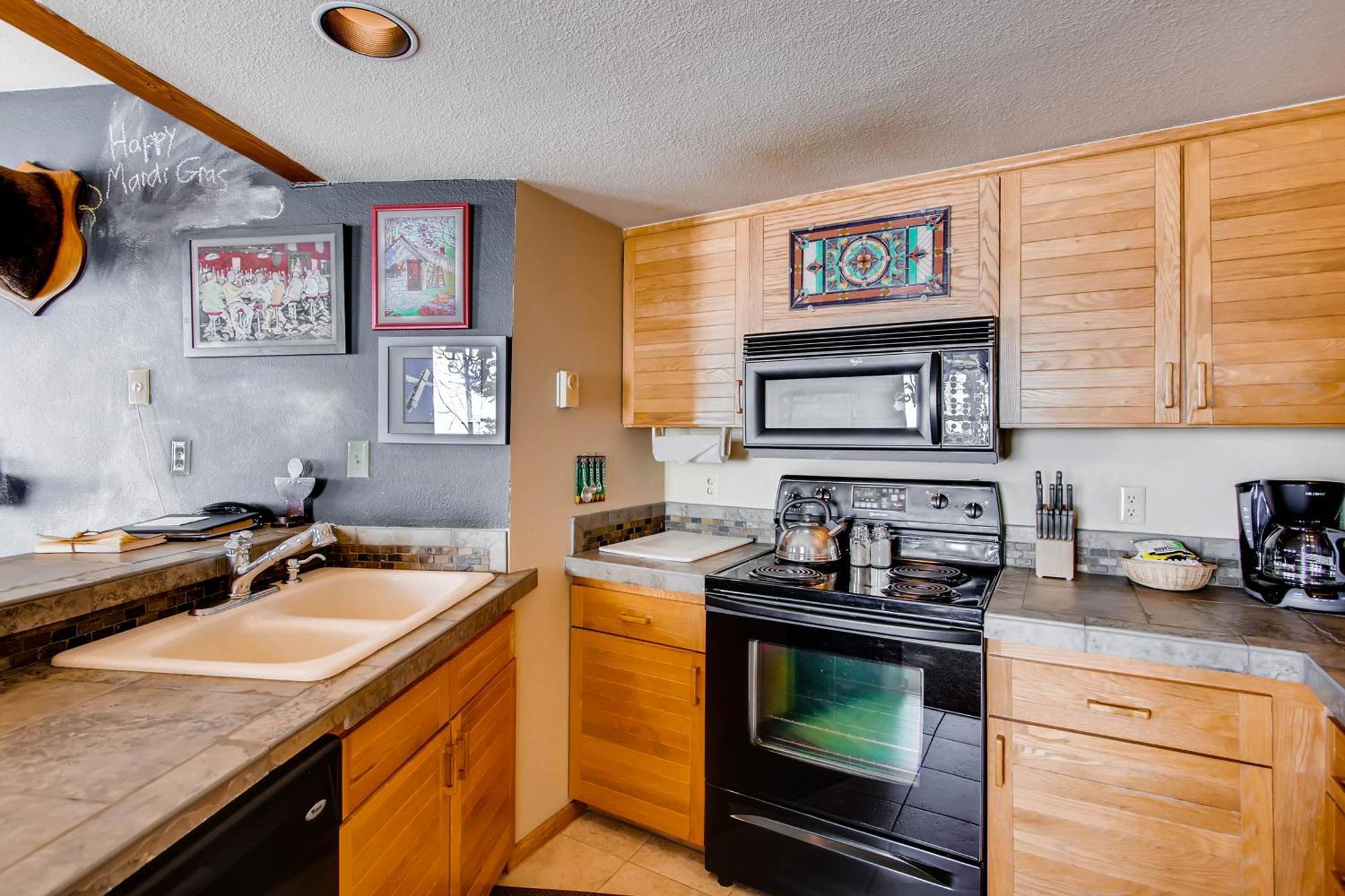 เครสต์ บิวต์ เมาน์เท็น รีสอร์ต พร็อพเพอร์ตี้ Hotel Mount Crested Butte ภายนอก รูปภาพ