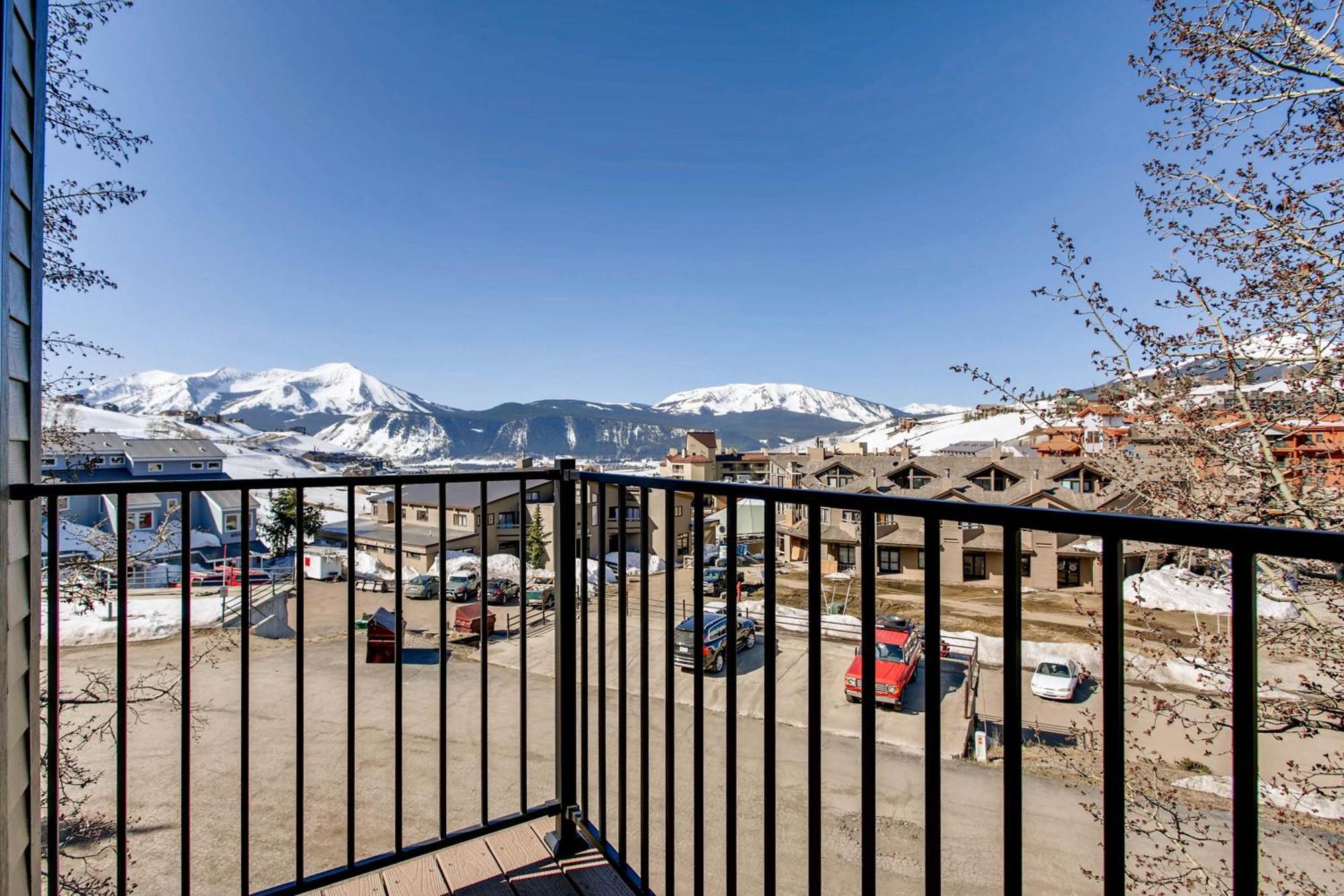 เครสต์ บิวต์ เมาน์เท็น รีสอร์ต พร็อพเพอร์ตี้ Hotel Mount Crested Butte ภายนอก รูปภาพ