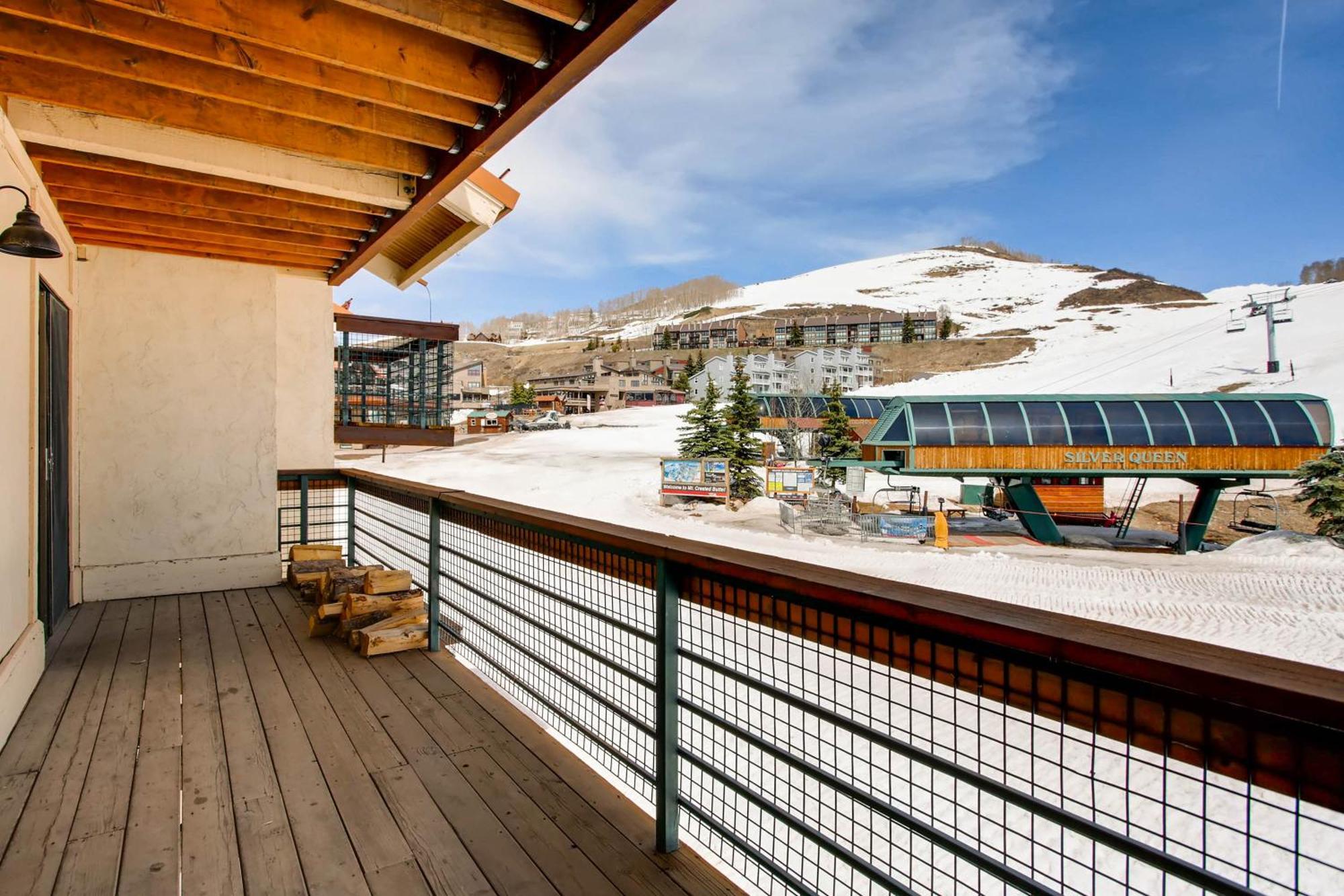 เครสต์ บิวต์ เมาน์เท็น รีสอร์ต พร็อพเพอร์ตี้ Hotel Mount Crested Butte ภายนอก รูปภาพ